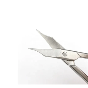 Tijeras de piel muerta para cutículas de manicura rusa con logotipo privado de alta calidad para salón de uñas - Product Image 2