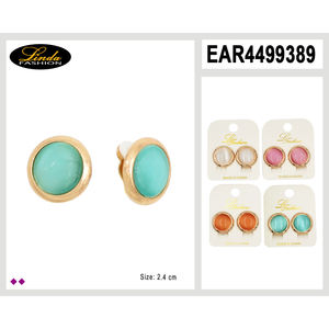 Boucles d'oreilles vintage plaquées or à clipser, motif géométrique en croix, sertissage clos de diamants en forme de poire, cadeau pour femme pour mariage ou fête - Product Image 3