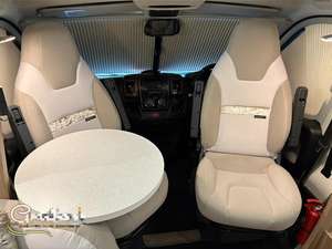 Remorque de camping-car modifiée pour le camping et les voyages, caravane mobile confortable avec maison mobile intégrée - Product Image 3