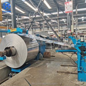 Vente en gros de bobines d'aluminium Rouleaux de métal durables en vrac Fourniture de qualité supérieure pour la construction de toitures à usage industriel et de fabrication - Product Image 1