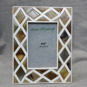 Marcos de fotos con incrustaciones de cuerno y hueso, nácar con diferentes patrones florales, marco artesanal con incrustaciones de hueso al por mayor - Product Image 2