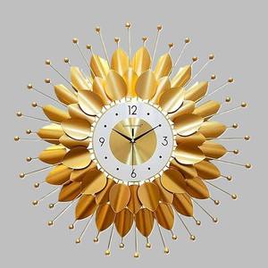 Reloj de Pared Grande con Diseño Abstracto de Pavo Real con Alas, Decoración Moderna de Metal con Movimiento de Cuarzo Silencioso para Sala de Estar con Movimiento de Radio - Product Image 6