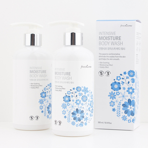 MOISTURIZER BODY WASH for Korean Skincare Cosmetics OEM ODM by Customizing Ingredients bottle and Packaging