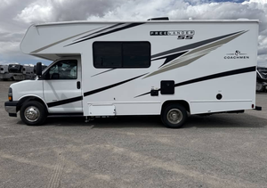 Low Price Coachmen Freelander 21QSS compact versatile Class C motorhome RVs For Sale - Product Image 2