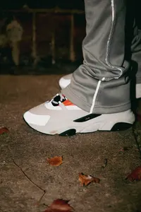 Conjuntos de trajes apilados con logotipo personalizado para hombre, trajes para el sudor, pantalones apilados de invierno de dos piezas, chándales con capucha - Product Image 4