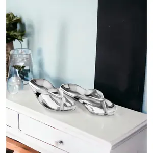 Sculpture d'animal en métal artistique tendance mondiale, accent d'intérieur, sculpture de décoration de table dorée, par Zahid Export - Product Image 4