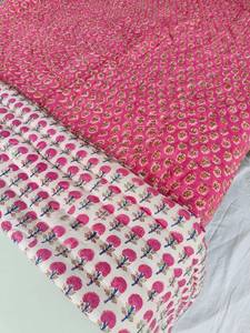 Couverture en coton fleuri, faite à la main, style Kantha, pour lit Queen - Product Image 3