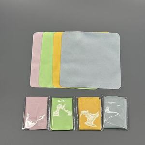 Semplice <span class=keywords><strong>panno</strong></span> per <span class=keywords><strong>pulire</strong></span> occhiali in pelle scamosciata in tinta unita confezionato singolarmente per lenti morbide Delicate e <span class=keywords><strong>panno</strong></span> per <span class=keywords><strong>pulire</strong></span> lo schermo - Product Image 3