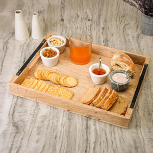 Plateau artisanal en bois de manguier avec poignée en métal rustique pour servir le café dîner bar petit déjeuner table de cuisine ou affichage décoratif - Product Image 2