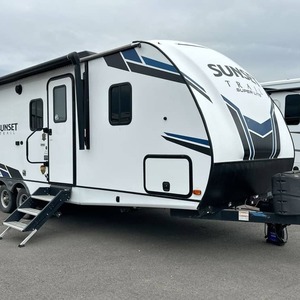 PROVEEDOR DE SUN SET TRAIL 242BHS USADO DEL 2022 - Product Image 1