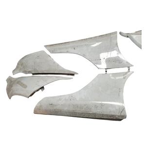 บังโคลนหน้าซ้ายและขวาสำหรับ12C MP4 Mclaren มือสองจากโรงงานเก่าเก่าและซ้ายและขวา - Product Image 1