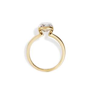 Anillo de compromiso artesanal con diamante de laboratorio de 3.26 ct D-F VVS1-VS2 en oro amarillo de 14K y 18K para fiesta de compromiso - Product Image 2
