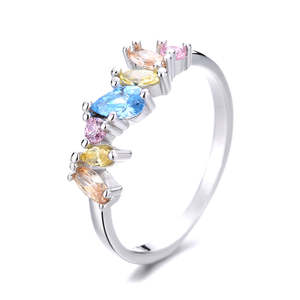 Anello in Argento Sterling con Cristalli Multicolore Taglio Pastello - Product Image 1
