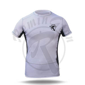 เสื้อยืดผู้ชายผ้าคอตตอนแบบเข้ารูปเสื้อยืดรัดรูปผ้ายืดหยุ่นได้ตาม100% - Product Image 1