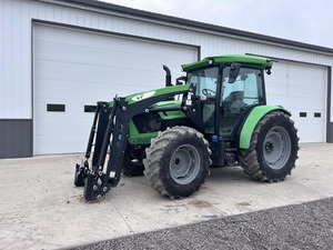 Venta al por mayor: Tractor de ruedas Deutz-Fahr 5110G de 110 CV, 4WD, transmisión por engranajes, maquinaria agrícola usada de primera calidad, fabricación perfecta. - Product Image 4