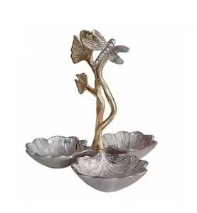 Bol de service en métal inspiré des designers, vaisselle pour une mise en scène de table moderne - Product Image 3