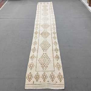 Vintage Rug, 2.5x14.2 ft Turkish Rug, White <b>Brown</b> Floral <b>Wool</b> Rug - Product Image 1