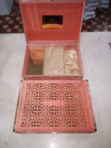 Cajas de regalo de invitación de boda en relieve ecológicas personalizadas con papel revestido reciclable tamaños personalizados para cosméticos e insertos - Product Image 6