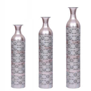 Elegant White and Golden Metal Floor Vase - Multi-Color Antique Look for Exceptional Decoration, <b>Now</b> Available at a Great Price - Product Image 5