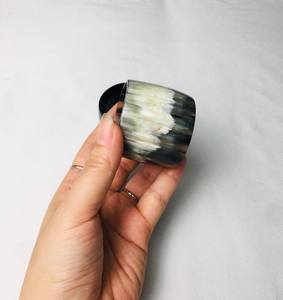 ห่วงรัดผ้าเช็ดปากทำจากฮอร์นธรรมชาติสำหรับตกแต่งโต๊ะอาหารงานปาร์ตี้ที่บ้าน - Product Image 4