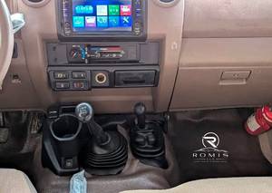 Toyota Land Cruiser 79 Double Cabin Pickup Truck usato del 2019 |   4.5L 4WD |   Trasmissione Manuale |   Pronto per l'esportazione - Product Image 3
