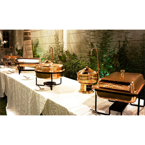 Plato de frotamiento asequible, calentador de comida de buffet de lujo de acero inoxidable para uso en fiestas de bodas, plato de servicio personalizable y de alta calidad - Product Image 2