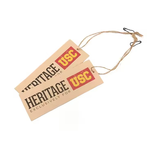 Etiqueta colgante de papel Kraft personalizada de alta calidad con diseño impreso para la exhibición del logotipo de la ropa etiqueta colgante - Product Image 2
