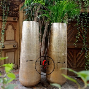 Vente chaude Métal Fleur Vase Différentes Finition En Aluminium Texturé Bouteille Tendance Conception pour La Maison De Noce Décoration - Product Image 3