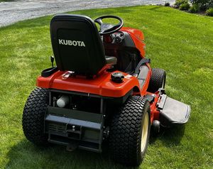 Cortadora de césped Kubota GR2120-2 usada, disponible para compradores internacionales - Product Image 4