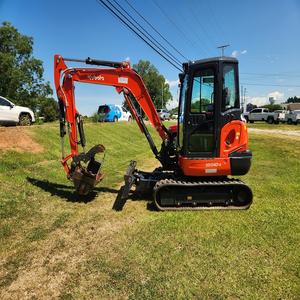 Excavadora de alta calidad para uso profesional, alta calidad, gran rendimiento, tamaño compacto, fácil operación con venta al por mayor - Product Image 1