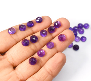 พลอยอะมีทิสต์ธรรมชาติทรงกลมเจียระไนแบบโรสคัท ขนาด 8 มม. น้ำหนัก 100 กะรัต จำนวน 50 ชิ้น - Product Image 5