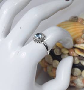 Bague en argent sterling 925 avec topaze bleue, faite à la main, design unique, pour femme, idéale pour les fêtes, mariages et fiançailles, vente en gros - Product Image 3