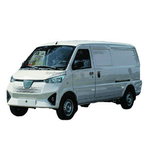 Sedán Usado 2023 con Volante a la Izquierda, Automático, Interior Claro de Alta Calidad, Buen Estado, Euro V - Product Image 5