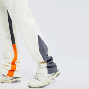 Conjunto Deportivo Personalizado de Invierno para Hombre, Sudadera con Capucha y Pantalones Jogger, Algodón y Poliéster, Transpirable, de Secado Rápido, OEM - Product Image 3