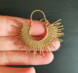 Sunrays Steampunk Pendientes de aro de latón/Galaxy Boho Bohemio Geométrico Yoga Étnico Boho Rústico Chic - Product Image 1