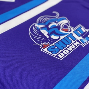 เสื้อฮอกกี้น้ำแข็งแบบกำหนดเองน้ำหนักเบา ชุดทีมแบบระบายอากาศและต้านเชื้อแบคทีเรีย ผลิตจากโพลีเอสเตอร์ รับผลิตแบบ OEM และขายส่ง - Product Image 6