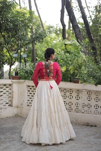 Superbe Look Designer Coton Lehenga Choli Riche Miroir Lourd Dentelle Travail Exclusif Été Navratri Festival Fête De Mariage Porter - Product Image 4