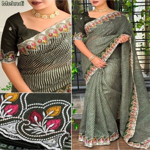 VASTRA COTTAGE Elegante Sari de Satén de Algodón con Estampado Bandhej, Bordado Zari en el Borde y Blusa Bordada de Algodón de Bangalore - Product Image 3
