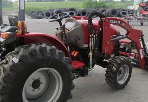 Nuevo 2024 para CaseIH Farmall 35A rueda Tractor transmisión hidráulica 1 maquinaria agrícola hidráulica remota con bomba automática - Product Image 2