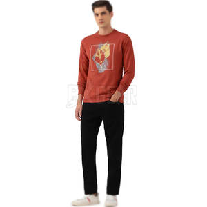 Sudadera de hombre estampada y cómoda hecha en Pakistán, perfecta para actividades al aire libre - Product Image 5