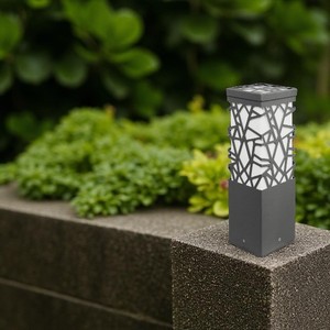 Vật cố ngoài trời gắn trên cùng với thân bằng thép mạ kẽm và bộ khuếch tán Acrylic nhỏ gọn IP44 sân vườn và Đèn tường (mô hình doga) - Product Image 3