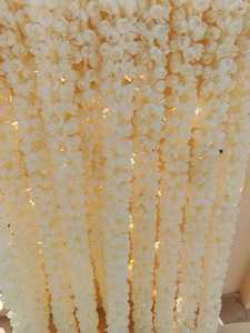 Guirnaldas de Flores de Jazmín Mogra Artificiales Hechas a Mano en India para Cortinas de Nikkah, Decoración de Bodas Islámicas, Fondo Colgante - Product Image 3