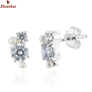Pendientes de piedras preciosas blancas de circón de Plata de Ley 925 de lujo clásicos para mujer personalizados para ocasiones de fiesta de boda y regalo - Product Image 4