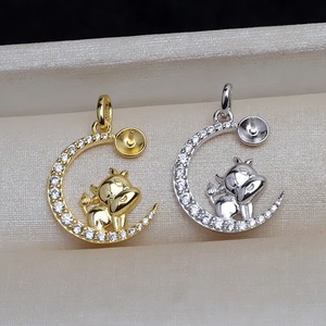 Colgante de luna de plata de ley de alta calidad 2025, ajuste S925 CZ vaca en la Luna, diseño al por mayor, montaje de copa de clavija de montaje medio perforado - Product Image 3