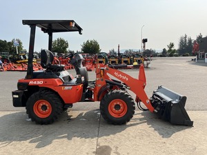 2023 Kubota R430 Hot New Model Cargadora de ruedas con motor central y componentes de bomba - Product Image 5