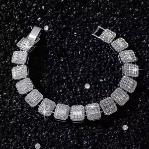 Pulsera de Plata 925 con Diamante Moissanita, Pieza de Joyería Refinada que Ofrece un Brillo Brillante, Diseño Equilibrado y Sofisticado - Product Image 2