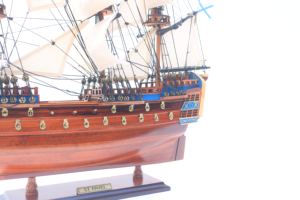 Artisanat vietnamien de qualité supérieure, modèle de bateau à voile sur pied en bois peint à la main, personnalisé, décoration d'intérieur de collection - Product Image 3