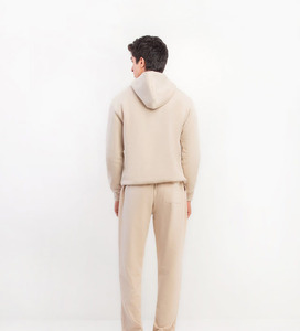 ชุดฮู้ดดี้ผู้ชายคุณภาพสูง ออกแบบตามสั่ง OEM/ODM พร้อมผ้าฟลีซ ชุดฮู้ดดี้สำหรับเล่นกีฬา ฤดูใบไม้ร่วง ฤดูหนาว ชุดออกกำลังกาย แบรนด์ Ako - Product Image 2