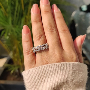 Anillo de Diamantes Cultivados en Laboratorio con Forma Elegante y Agrupación Intensa, Oro Sólido de 14K, Lujo Certificado IGI, para Fiesta de Mujer, Precio Mayorista India - Product Image 6