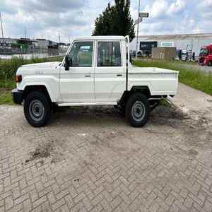 Toyota Land Cruiser d'occasion de qualité supérieure, pick-up double cabine - Product Image 1